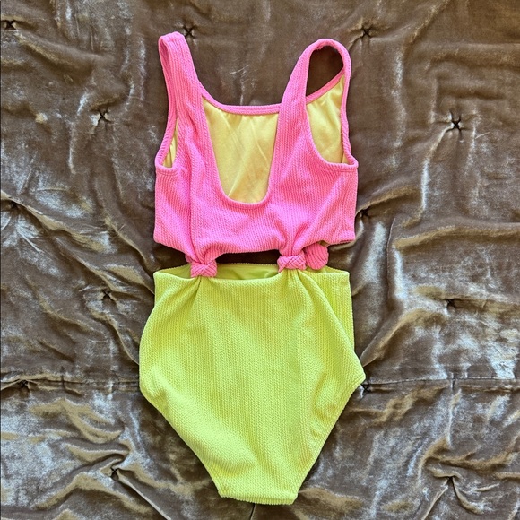 Swimsuit bundle! Small (6/7) - Picture 6 of 10